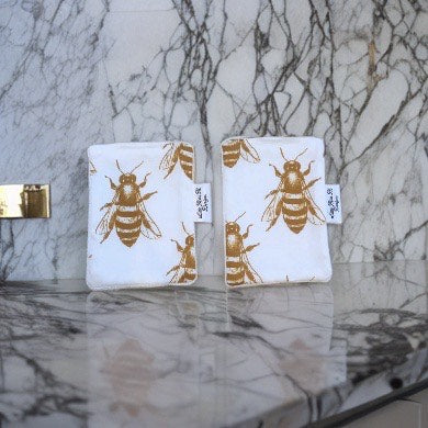 Wizzy Bee Makeup Wipes