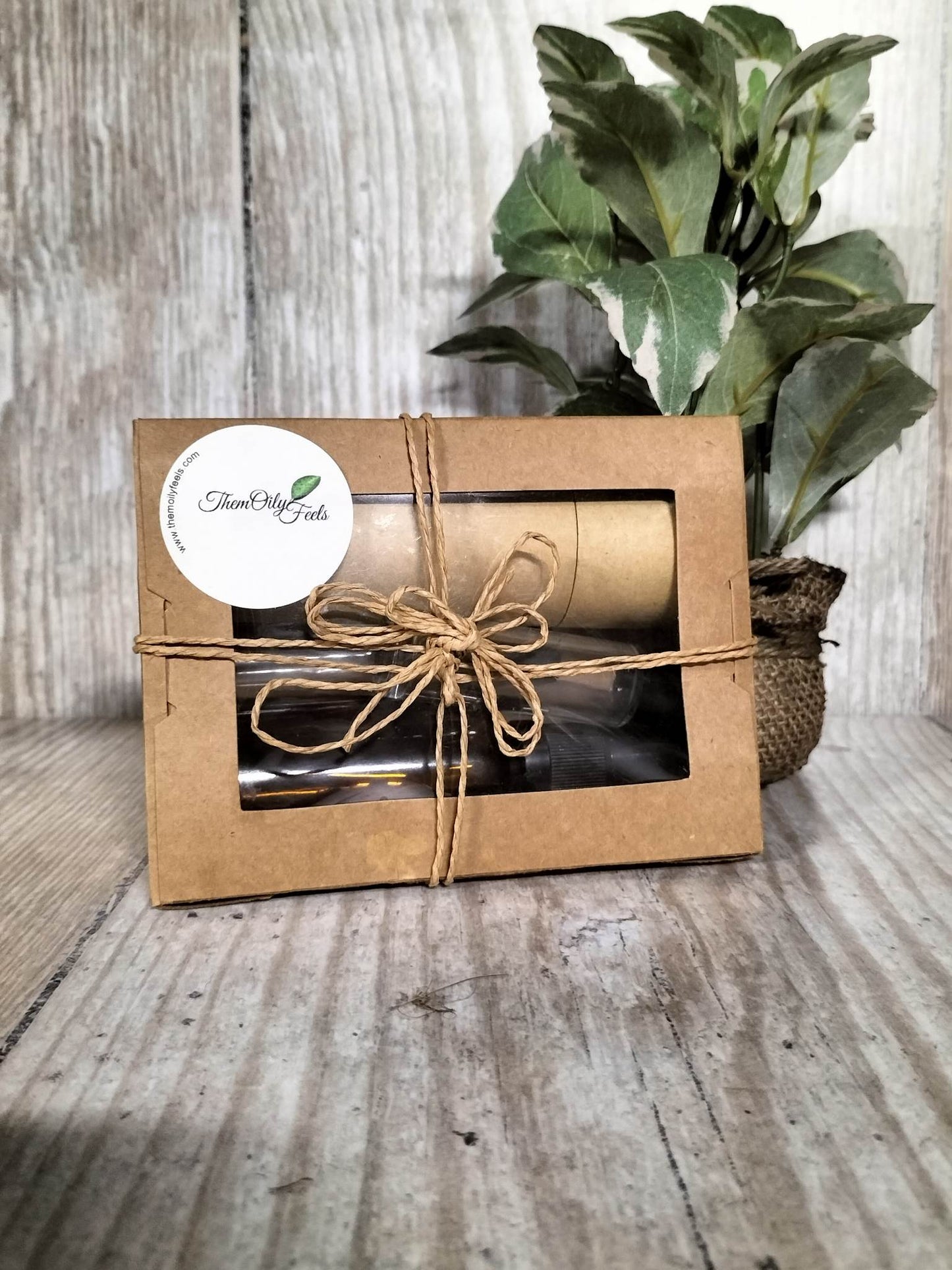 DIY - ESSENTIAL OIL STARTER KIT